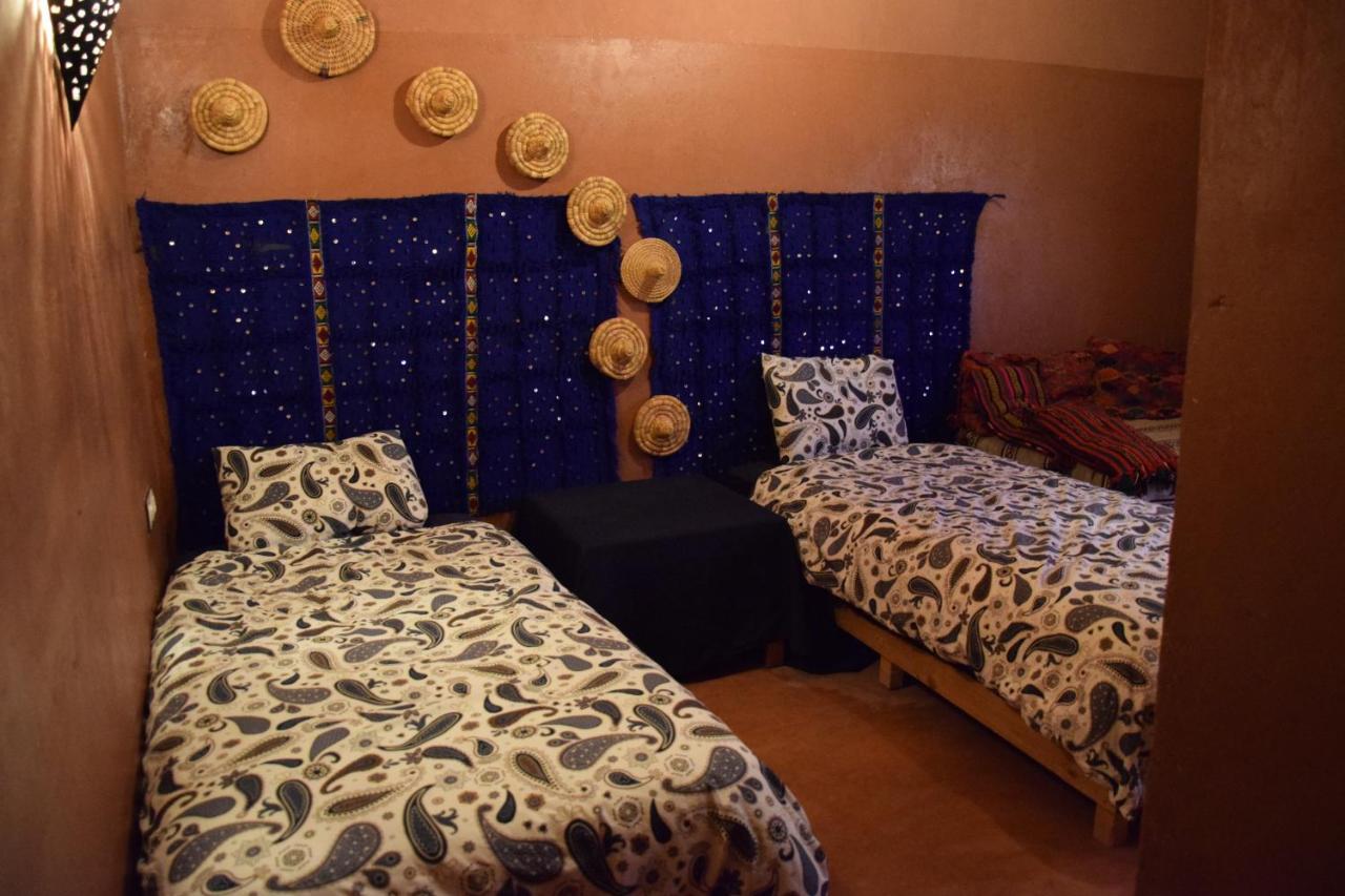 Hotel Carrefour Des Nomades M'Hamid Esterno foto
